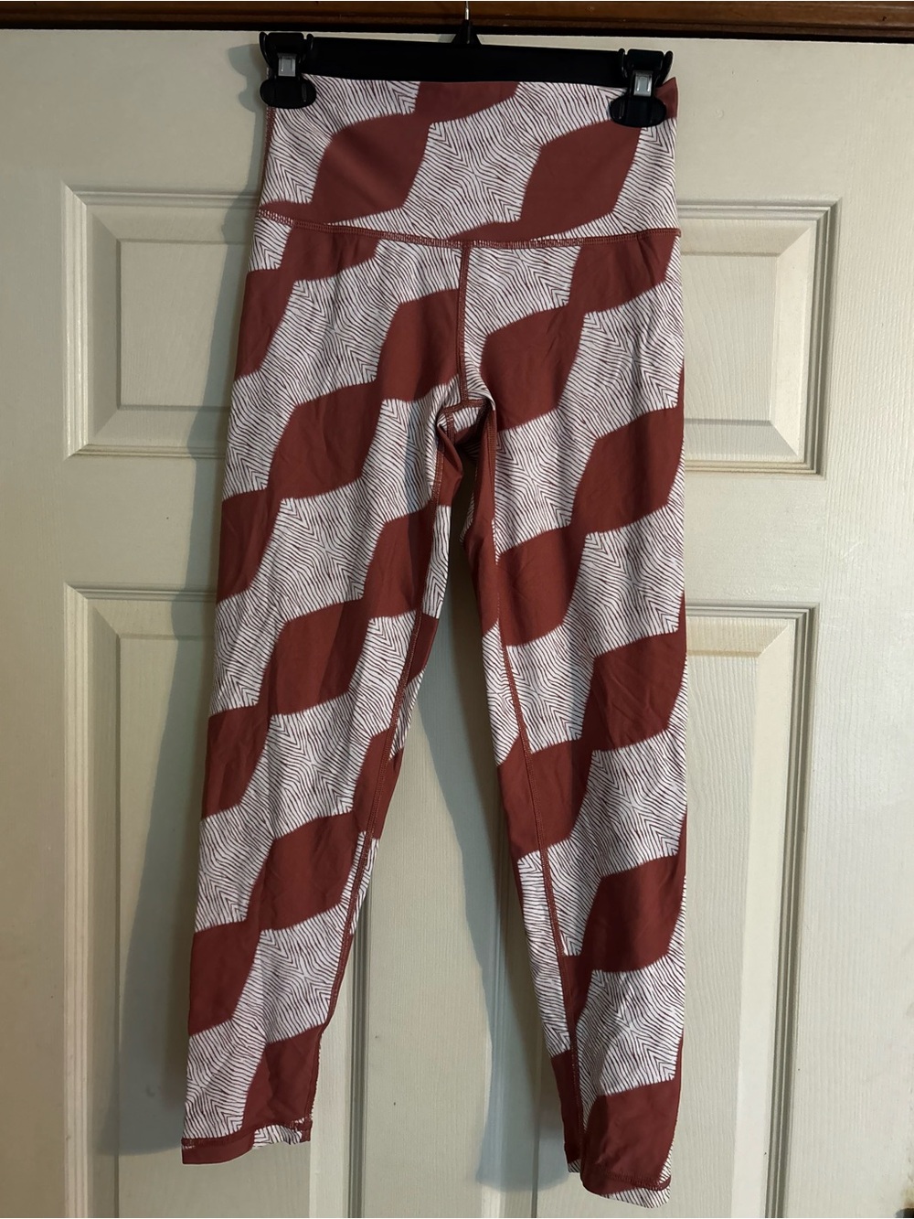 Aerie High Waist Printed 7/8 Legging Rust Size M EUC 🤎